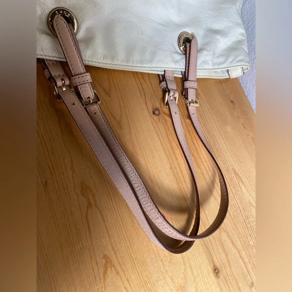 Michael Kors~Soft~Shiny~Cream~Leather~Tote Bag~Dual Adjustable Straps~Logo Charm